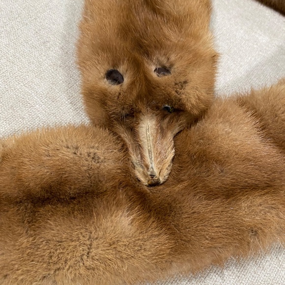 Alaska Mink fur scarf - Picture 2 of 6